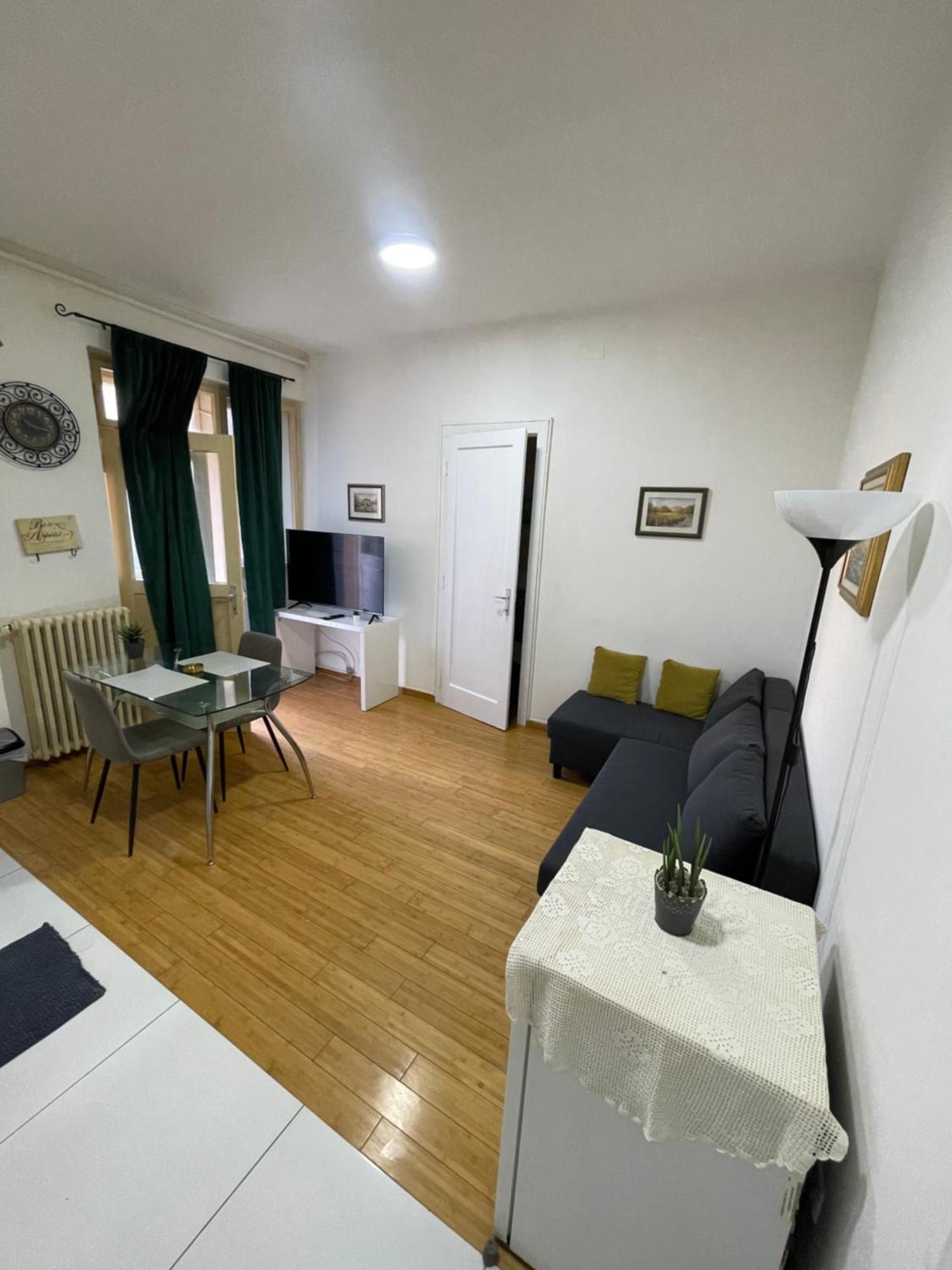 Centar 5 Apartment *